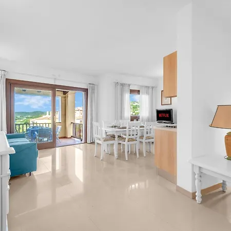Lussuosa Dimora Vista Mare Con Piscina E A 300 Mt Liscia di Vacca