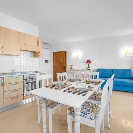 Lussuosa Dimora Vista Mare Con Piscina E A 300 Mt Вилла *